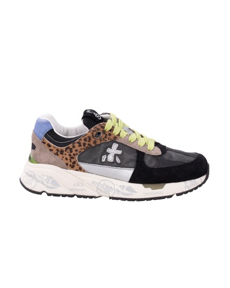 Shop PREMIATA  Scarpa: Premiata sneakers "Mased 6435". 
Logo Premiata.
Dettagli animalier.
Suola ergonomica e super leggera.
Altezza Suola 4 cm.
Composizione suola: 65% EVA 5% TPU (materiale plastico) 30% gomma.
Composizione: 40% pelle di vitello 10% pelo di vitello 10% pelle di canguro 10% PU 20% poliammide 10% poliestere.
Fodera: 86% pelle di capra 14% pelle di vitello.
Made in Vietnam.. MASED 6435-G